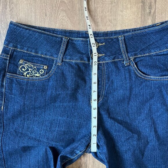 Crest Jeans Dark Wash Gold Embroidered Flap Pocket Jeans Sz 17/18 - Picture 8 of 13